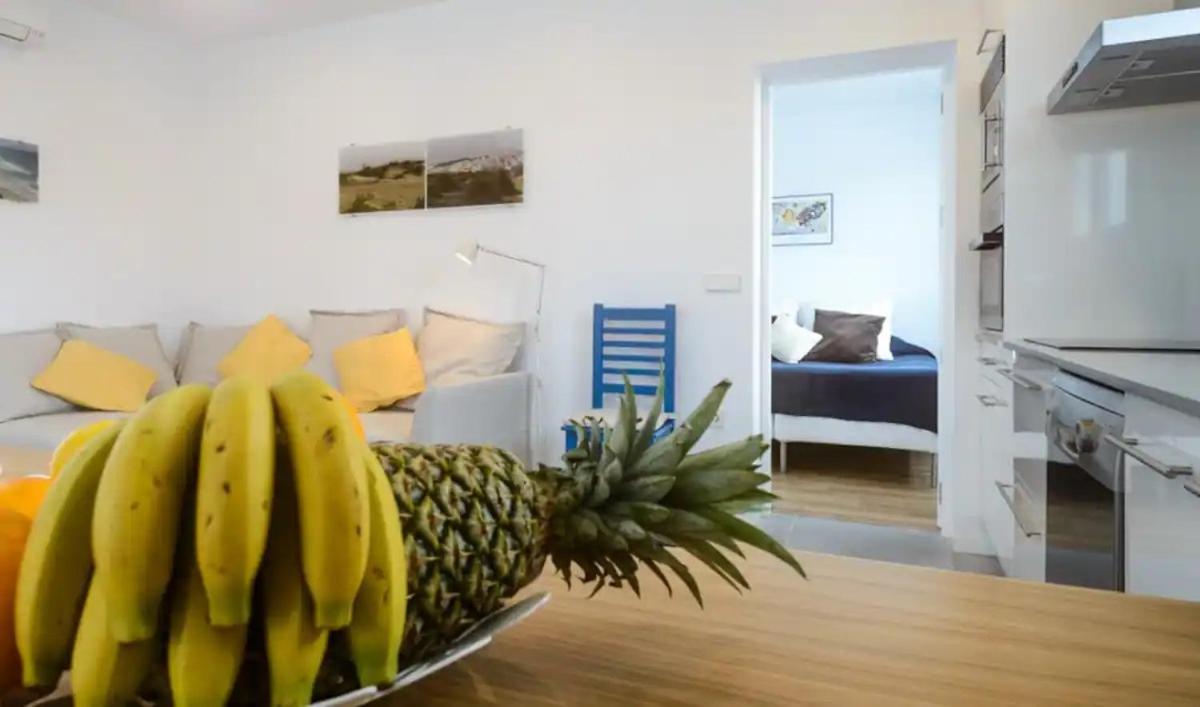 Apartamento Con Terraza Vistas Al Mar. โกนิล เด ลาฟรอนเตรา ภายนอก รูปภาพ