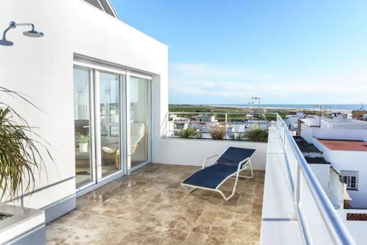 Apartamento Con Terraza Vistas Al Mar. โกนิล เด ลาฟรอนเตรา ภายนอก รูปภาพ
