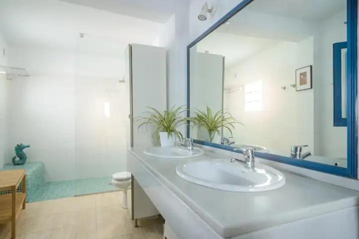 Apartamento Con Terraza Vistas Al Mar. โกนิล เด ลาฟรอนเตรา ภายนอก รูปภาพ