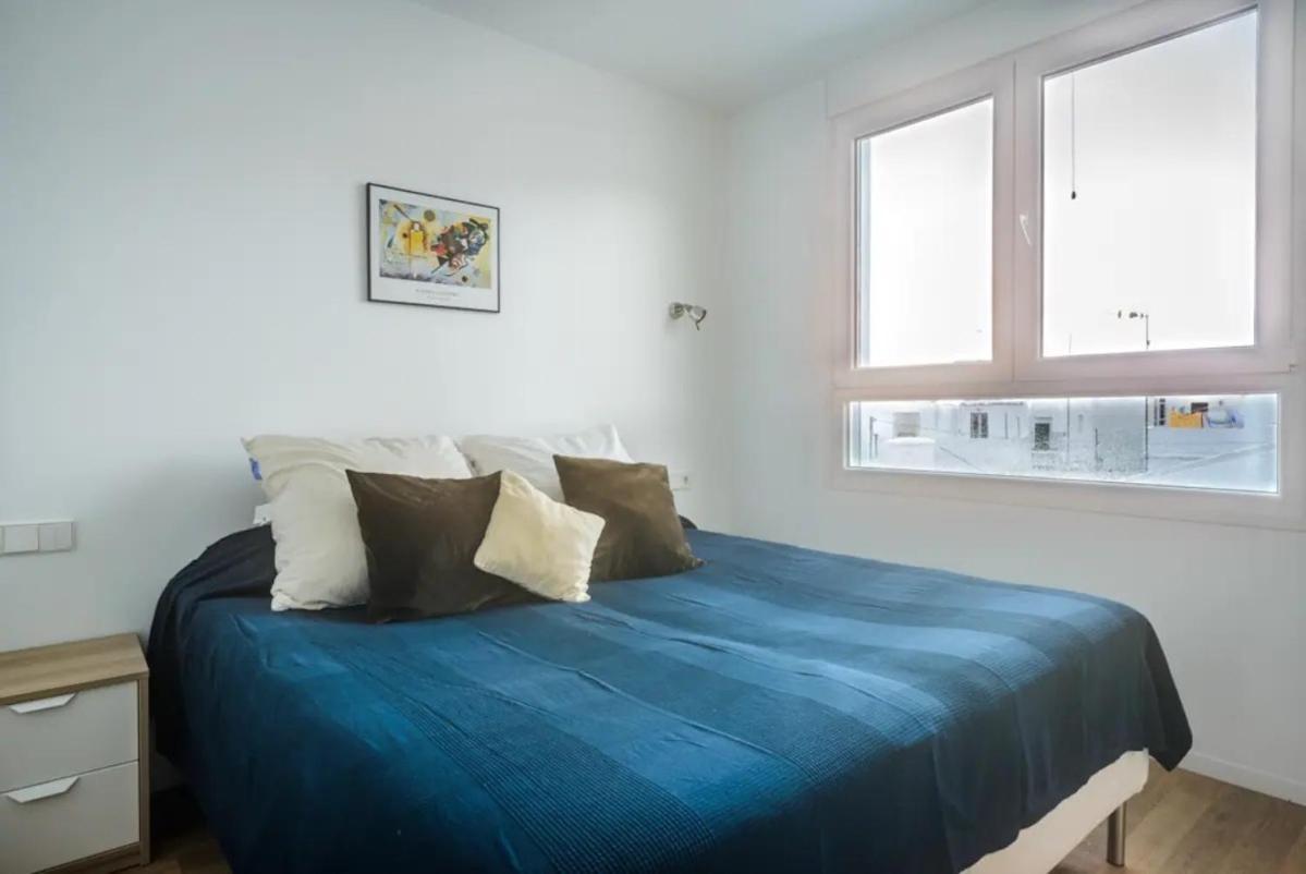 Apartamento Con Terraza Vistas Al Mar. โกนิล เด ลาฟรอนเตรา ภายนอก รูปภาพ