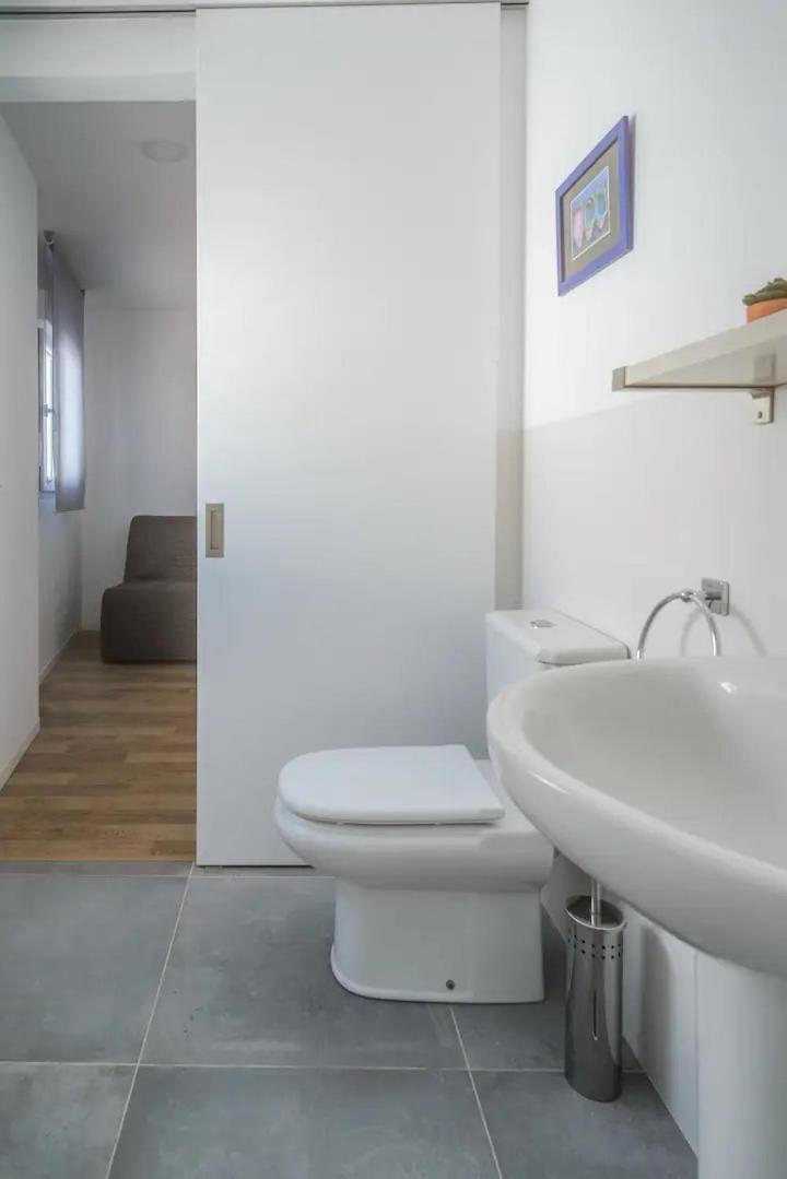 Apartamento Con Terraza Vistas Al Mar. โกนิล เด ลาฟรอนเตรา ภายนอก รูปภาพ