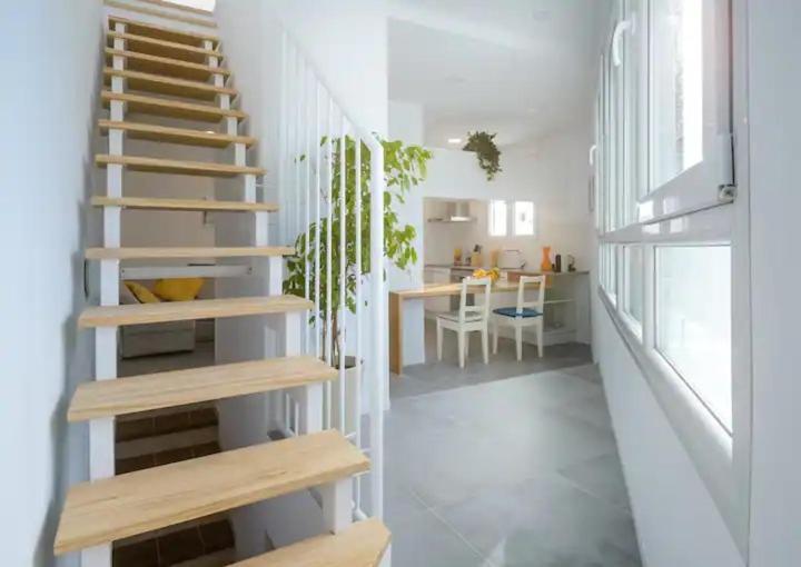 Apartamento Con Terraza Vistas Al Mar. โกนิล เด ลาฟรอนเตรา ภายนอก รูปภาพ